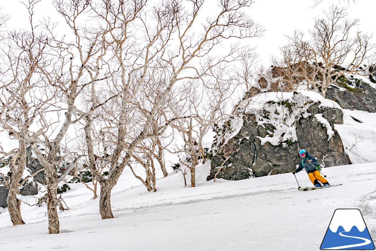 大雪山旭岳ロープウェイ｜パウダーが無くたって、スキーは楽しい！過去最高難度の雪面を思いっきり楽しむ1日(^^)/